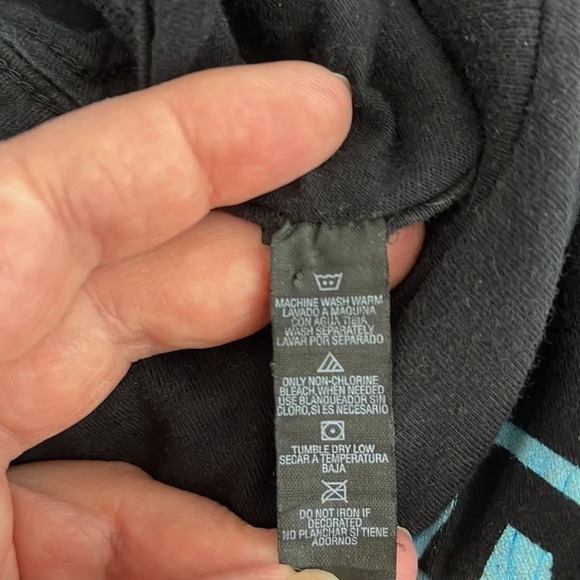 ED SHEERAN Divide World Tour Concert T-Shirt Black North America Cities Dates M - Picture 10 of 12